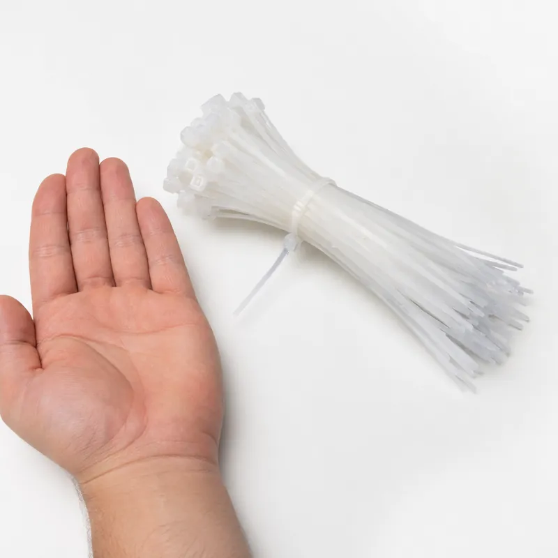 Cable Tairra 4 Blanco — vista 3